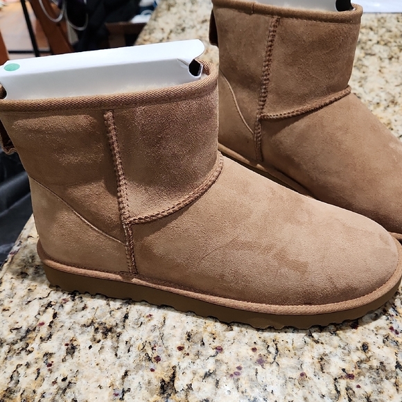 UGG Tan Ankle Boots - Picture 5 of 8